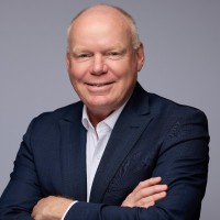 E-mail e número de telefone de Jason Breton