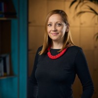 Nika Loparic Email
