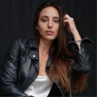Anhelina Stanolievich Email