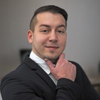 Dmitriy Zhuravlev Email