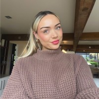Isabella Lloyd Email