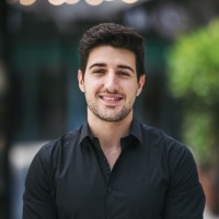 Pirros Employee Ari Baranian's profile photo