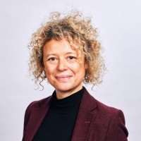 Ezme Moyse Email & Phone Number