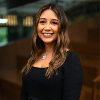 Surge Realty Employee Coral Long's profile photo
