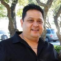 Robert Arias Email