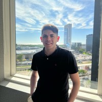 Mauricio Garay Email