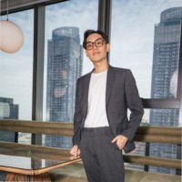 Globish Academia Employee Chayut Jetjaroennukul's profile photo