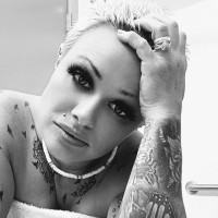 People search result for Amber Tharp