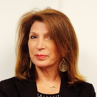 Keller Williams Points North Employee Laura Bisbee's profile photo