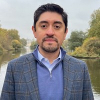 Oscar de la Rosa's profile photo