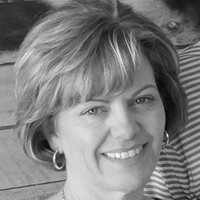 The Container Store Employee Stephanie Lind's profile photo
