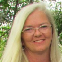Teri Davidson Email & Phone Number