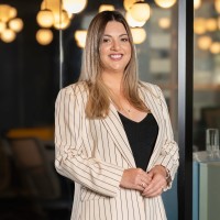 Tailor Insurance Employee Dulce Nunes's profile photo