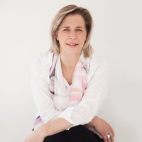 Annegien van Steensel Email