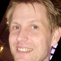 Johan Lindgren Email