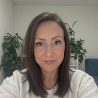 tell.money Employee Emma Stephens's profile photo