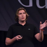 Email e telefono di Artem Fedyaev