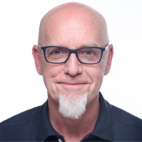Andreas Strauß Email
