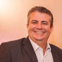 Pedro Caires Email