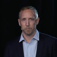 Markus Lind Email & Phone Number
