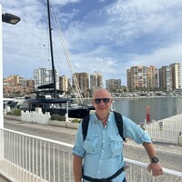 Robert Sadowski Email