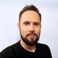 YieldPlanet Employee Bartosz MacKiewicz's profile photo