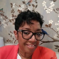 Bloomingdale's Employee Tina Motley's profile photo