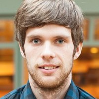 Markus Engström Email