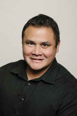 Kenny Navarro Email & Phone Number
