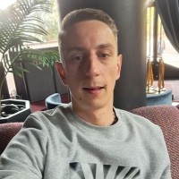 Nodee Asian Cooking Employee Levente Demeter's profile photo