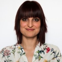 Roberta Cacace Email