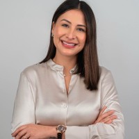 Ana Montalván Email