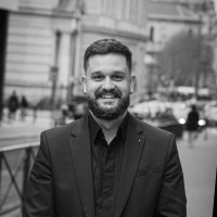Nicolas Roux Email
