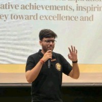 YuktiKula Club Employee Kunal Sati's profile photo