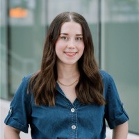 Lilli Geen Email & Phone Number