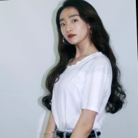 Ada Hou Email