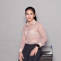 วรดี วรพงศ์ Email