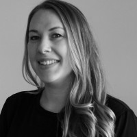 Stine Pedersen Email