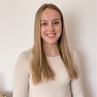Sophie Pinneker Email