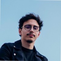 Raphael Lopes Email