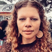 Becca Dakini Email & Phone Number