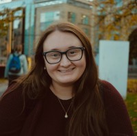 Brooklyn Smith Email & Phone Number