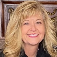 Shelly Smelski Email & Phone Number