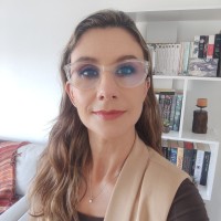 Lucía Caballero Vico Email
