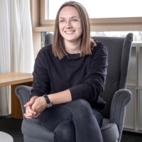 Anja Hansen Email