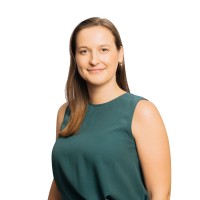 Karolina Lukoszova Email