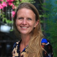 Imogen Bryson Email & Phone Number