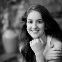 Olivia Leavitt Email & Phone Number