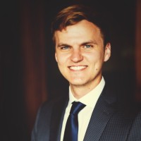 Komatsu Employee Luke Starr's profile photo