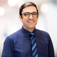 ROMAK TRADING CO. Employee Roozbeh Shaikhha's profile photo